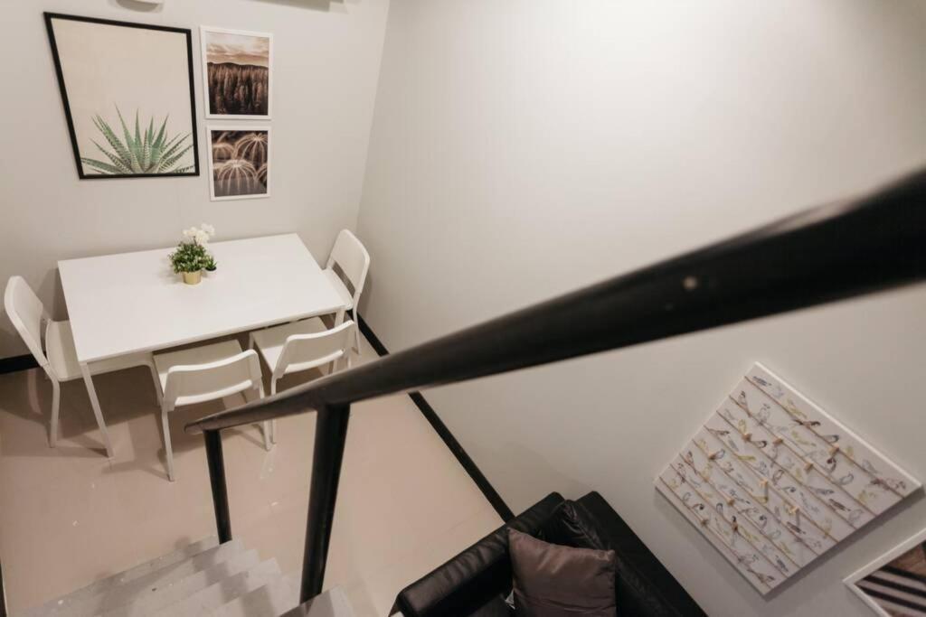 S1 Large Duplex Silom 3 Beds, Full Kitchen Wifi Διαμέρισμα Μπανγκόκ Εξωτερικό φωτογραφία